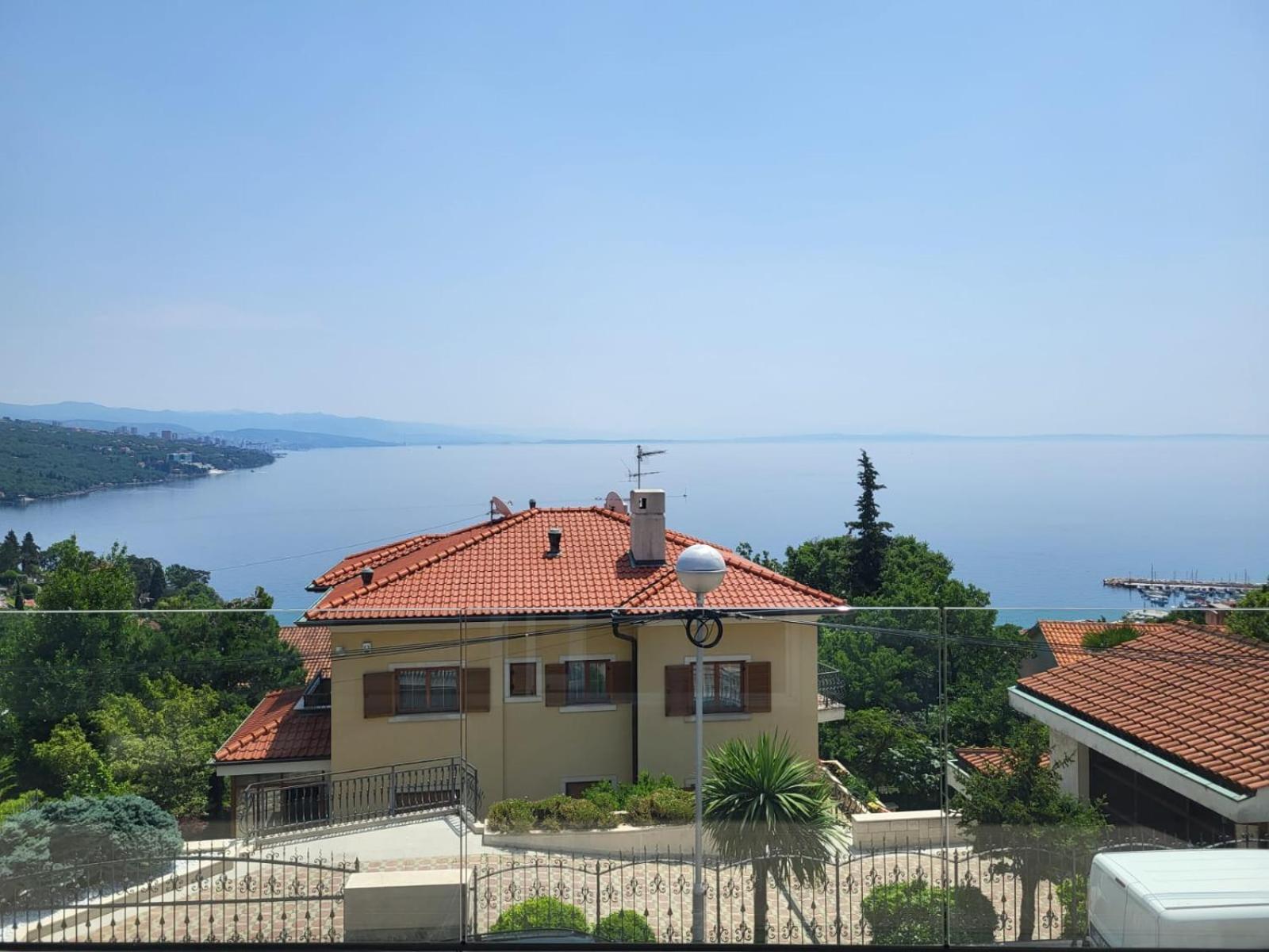 Premium Apartment With Beautiful Sea View, Short Walk To The Sea Opatija Buitenkant foto